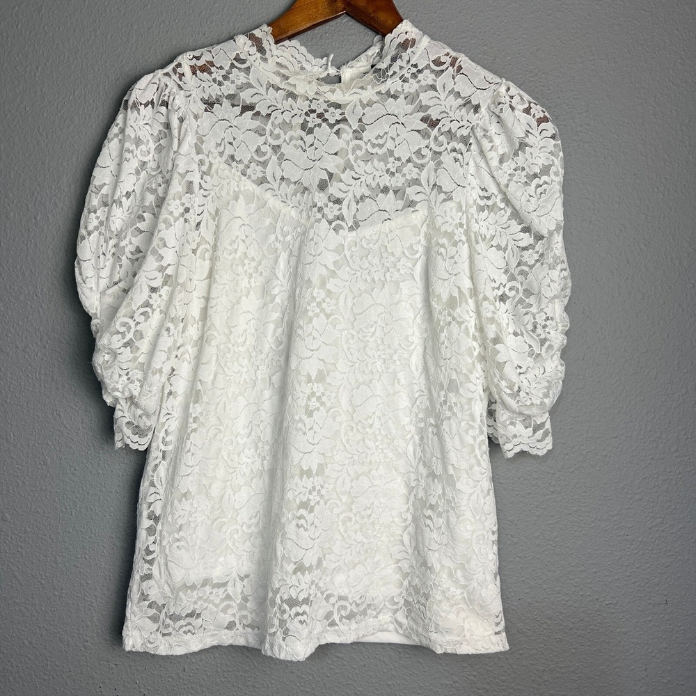 VICI Delicate Mesh Top Lace Mock Neck‎ Puff SL Romantic Victorian Top White Sz M